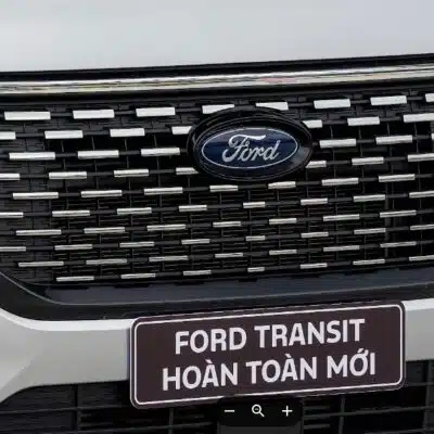 Hình ảnh xe Ford Transit 2025 hoàn toàn mới